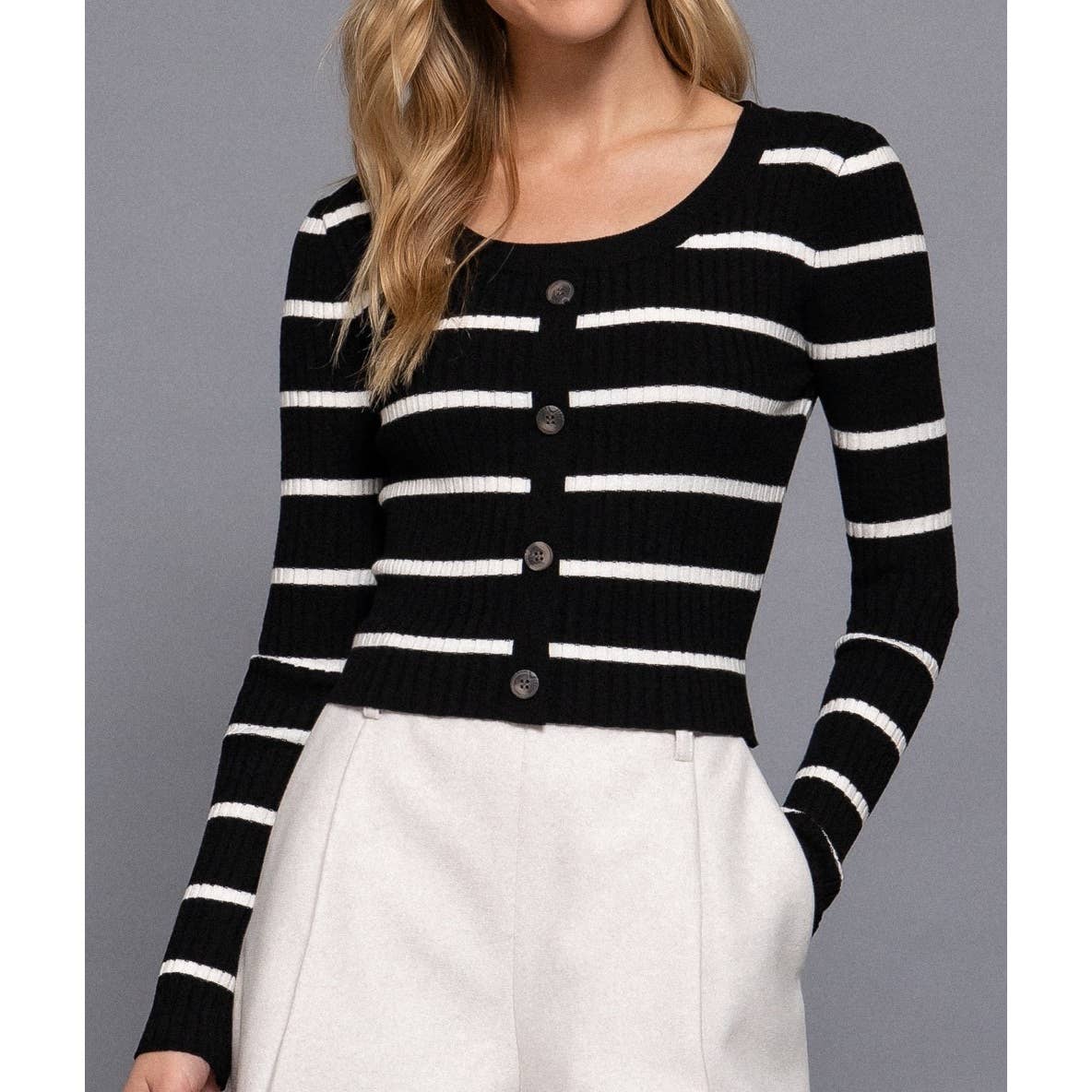 LONG SLV BUTTON DOWN STRIPE SWEATER: Black/Ivory