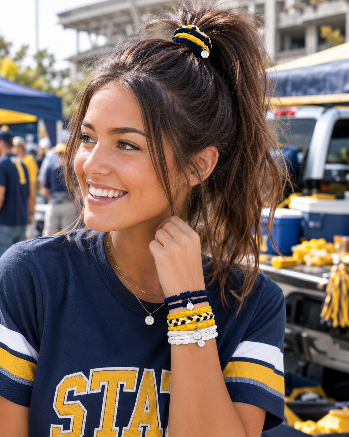 Team Spirit: NAVY, YELLOW, WHITE Game Day Set