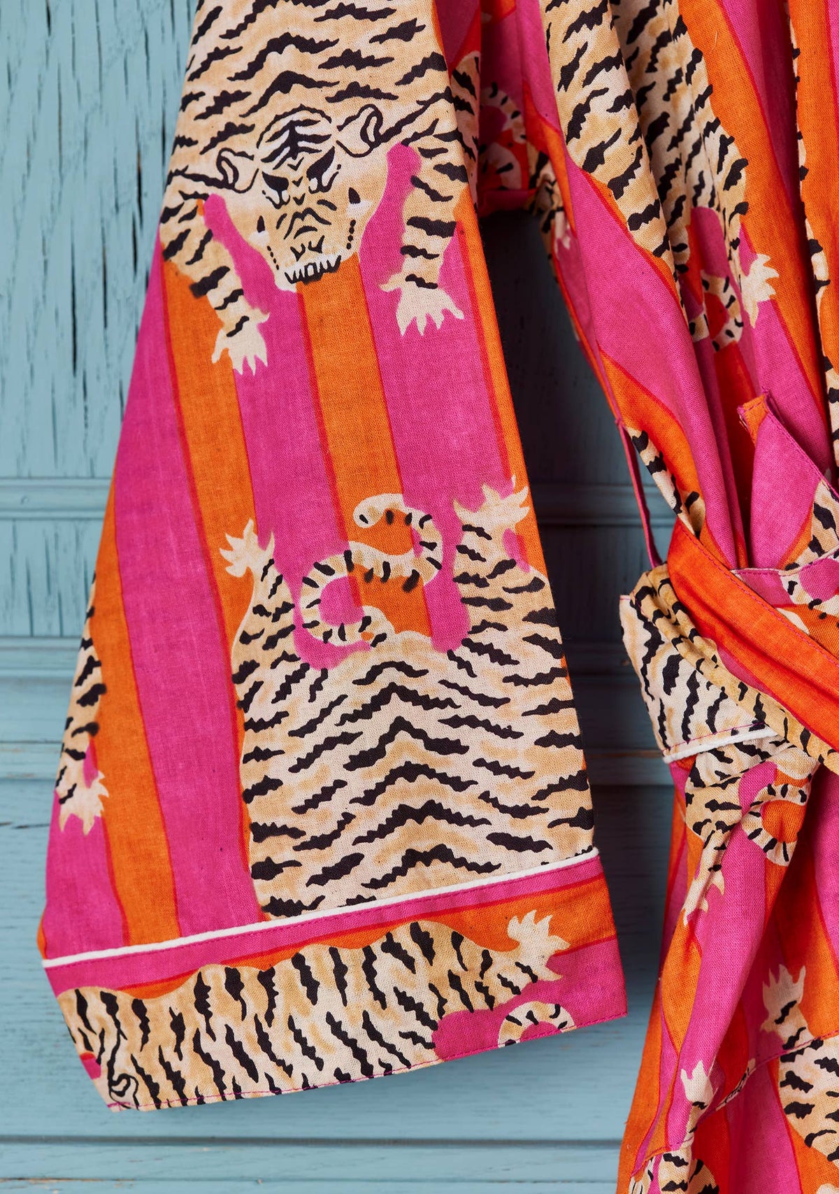 Tiger Stripe Dressing Gown: O/S