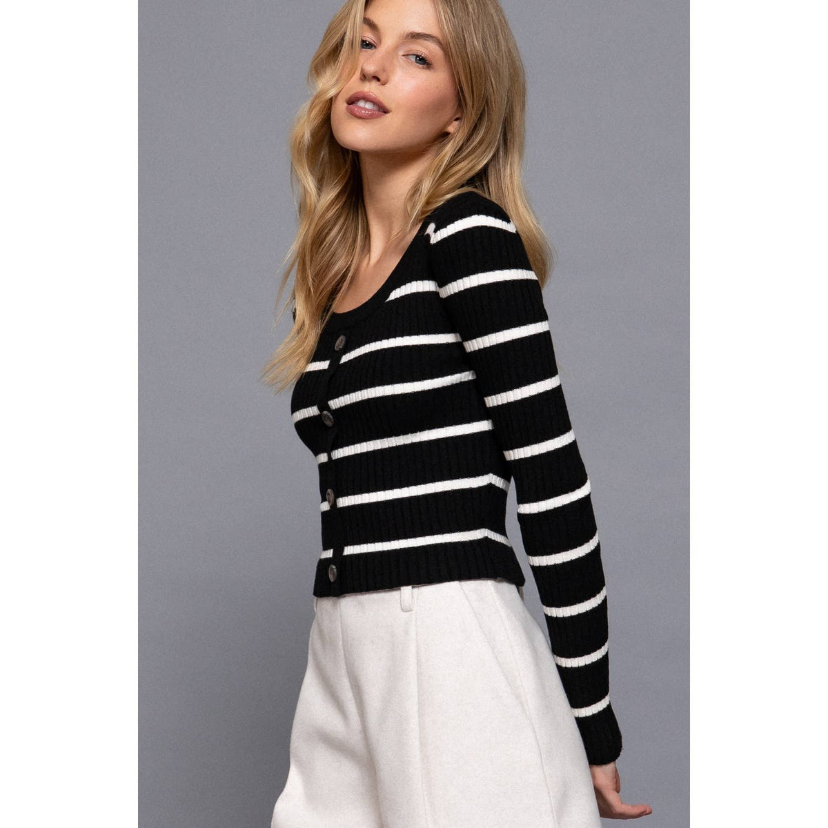 LONG SLV BUTTON DOWN STRIPE SWEATER: Black/Ivory
